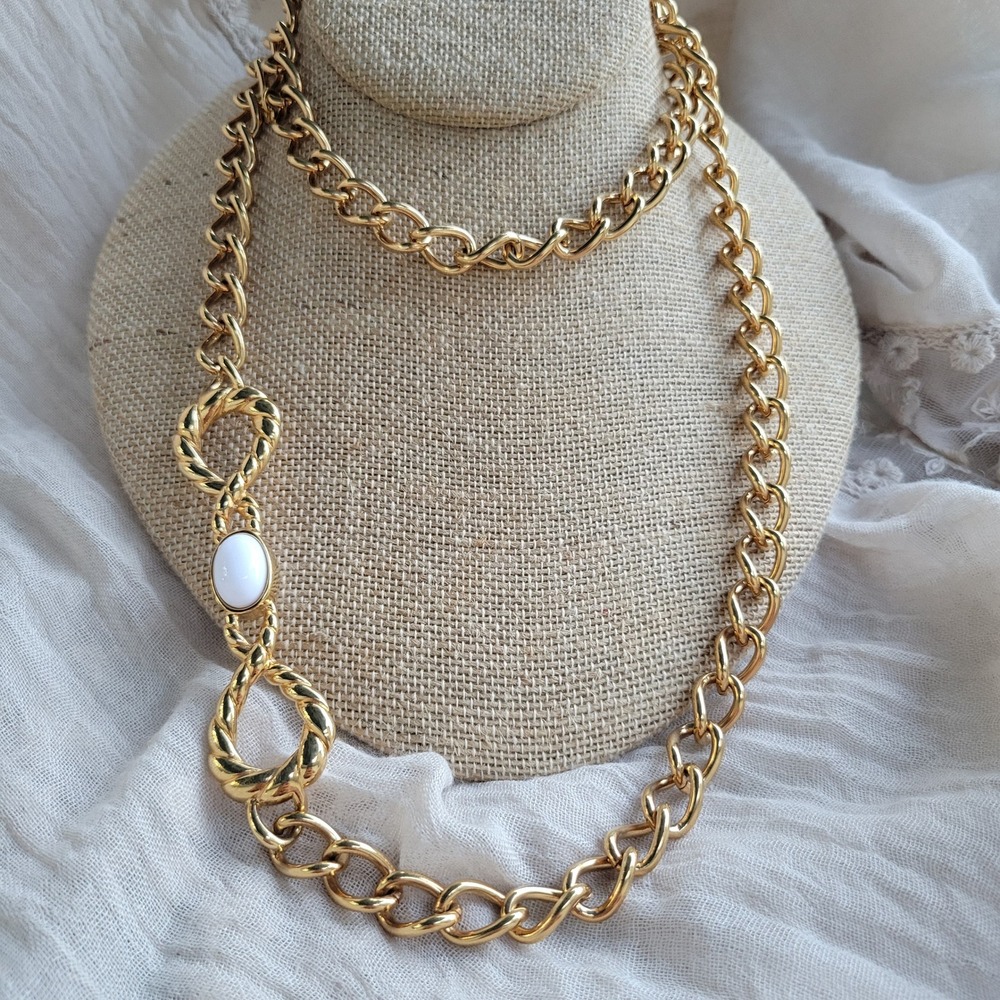 Vintage 1990s Monet Necklace Gold White Cabochon Chunky Long Chain No Closure - Picture 2 of 8